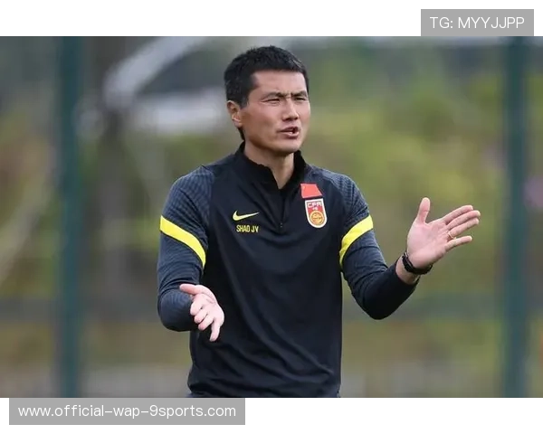 国足引进海外训练方法提高实力，国足聘请外国教练